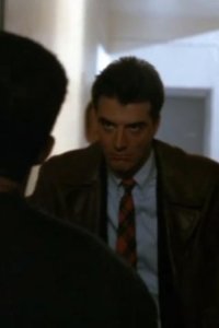 Law & Order – S01E08 – Poison Ivy