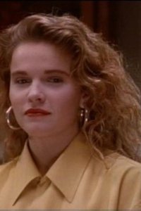 Beverly Hills, 90210 – S01E13 – Slumber Party