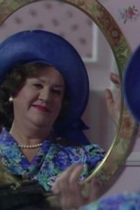 Keeping Up Appearances – S01E03 – Stately Home