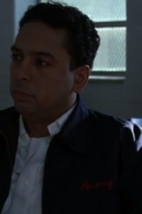 Law & Order – S16E14 – Magnet
