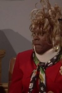 Martin – S05E16 – Power to the People’s Court