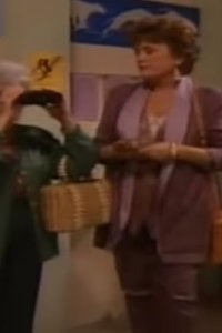 The Golden Palace – S1993E19 – A New Leash on Life