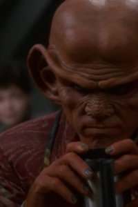 Star Trek: Deep Space Nine – S07E08 – The Siege of AR-558
