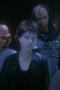 Star Trek: Deep Space Nine – S07E12 – The Emperor’s New Cloak