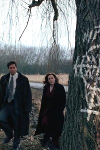 The X-Files – S02E15 – Fresh Bones
