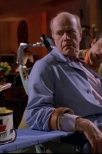 Lois & Clark: The New Adventures of Superman – S04E21 – Toy Story