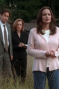 The X-Files – S04E05 – The Field Where I Died