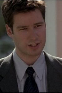 The X-Files – S07E20 – Fight Club