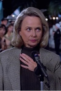 SeaQuest DSV – S01E18 – The Last Lap at Luxury