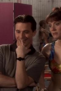 Diagnosis Murder – S08E21 – On the Beach