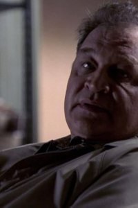 NYPD Blue – S12E05 – You’re Buggin’ Me