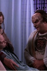 Babylon 5 – S01E10 – Believers