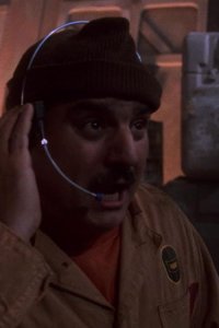 Babylon 5 – S01E12 – By Any Means Necessary