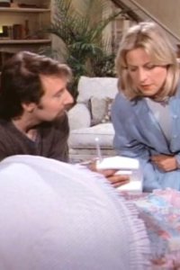 Ellen – S01E05 – The Promotion
