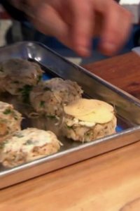Beat Bobby Flay – S01E07 – Up in Smoke!