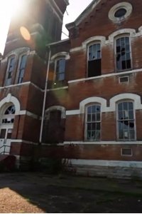Paranormal Lockdown – S03E03 – Higginsport School