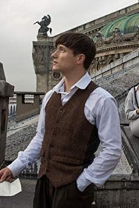 Find Me in Paris – S01E15 – Between the Bricks