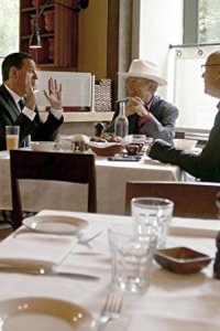 The Circus – S01E18 – Closing the Gap