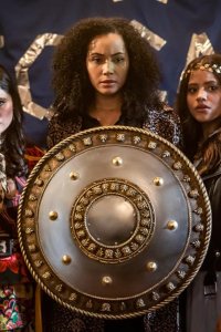 Charmed – S01E15 – Switches & Stones