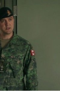 Les Armes – Season 2 Episode 8: Episode 8