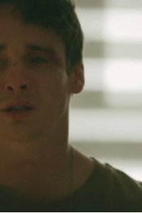 Les Armes – Season 2 Episode 17: Episode 17
