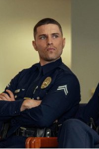 S.W.A.T. Exiles Season 1 Episode 4