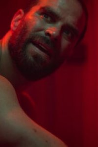 Who Killed Sara? – S01E04 – El monstruo de la familia