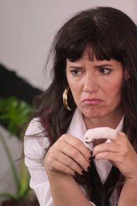 Envious – S01E01 – Todo sobre Vicky