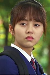 The Suspicious Housekeeper – S01E09 – Episode #1.9