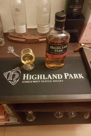 Fluffy's Food Adventures