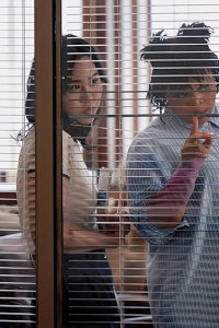 The Paper – S01E05 – Scam Alert!