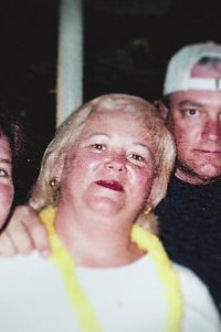 Amy Bradley Is Missing – S01E02 – I Saw Her