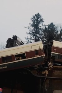 Survival Mode – S01E04 – The Derailment of Amtrak 501