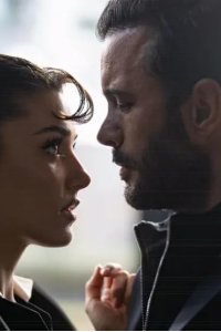 Aski Hatirla – S01E02 – Love Is a Playground