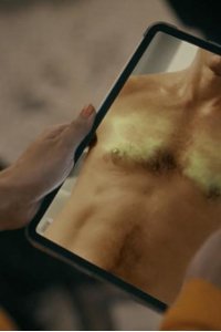 Watson – S01E05 – The Man with the Glowing Chest