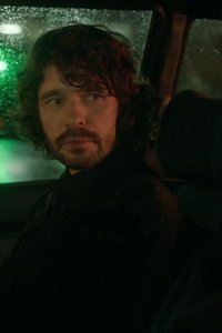 Black Doves – S01E02 – A Little Black Dove