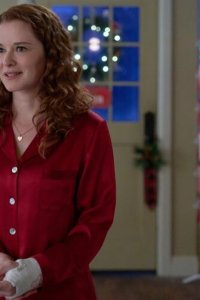 Mistletoe Murders – S01E06 – Death of a Humbug Pt 2