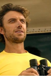 Rescue: HI-Surf – S2024E01 – Pilot