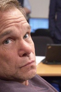 American Sports Story – S01E04 – Birthday Money