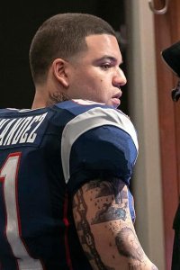 American Sports Story – S01E10 – Who Killed Aaron Hernandez?