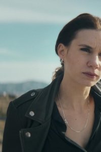 Crooks – S01E07 – Madame