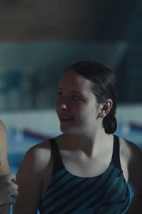 Veronika – S01E02 – The Girl in the Forest