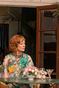 Palm Royale – S01E08 – Maxine Saves the Whale