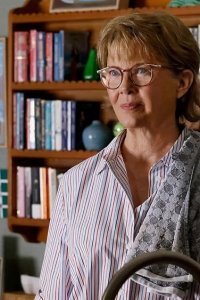 Apples Never Fall – S01E01 – The Delaneys