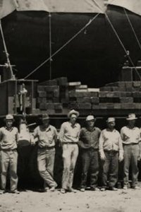 Turning Point: The Bomb and the Cold War – S01E01 – The Sun Came Up Tremendous