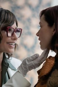Elsbeth – S01E06 – An Ear for an Ear