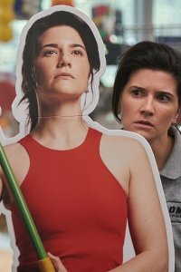 One More Time – S01E03 – Chris Gets Hired