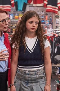 One More Time – S01E10 – Curs-ed