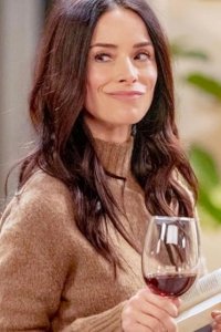 Extended Family – S2024E10 – The Consequences of Familial Obligations