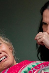 Such Brave Girls – S01E03 – Such Birthday Girls